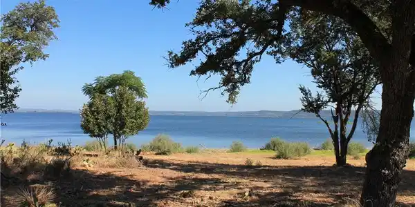 21 Peninsula DR