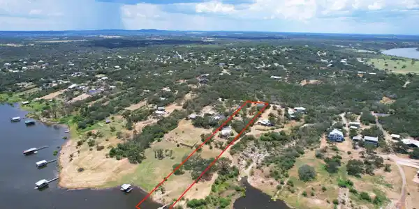 409 Lake View DR