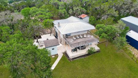 550 COUNTY ROAD 262 DR