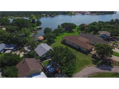 609 Cove Cir