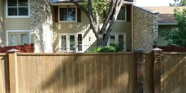 3 Augusta DR
