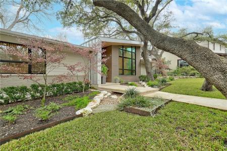 3303 River RD