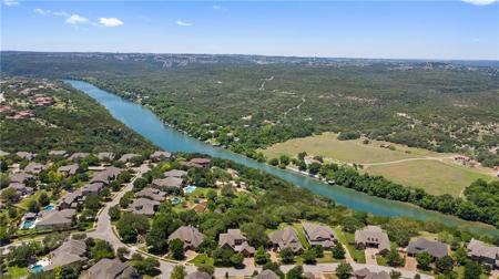 1008 Lakewood Hills TER