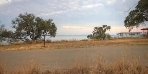 TBD Lakeshore Loop