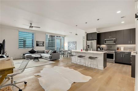 222 West Ave