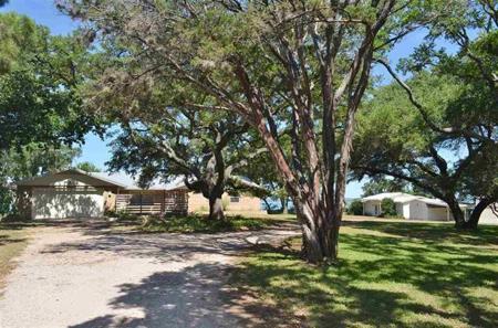 208 S Chaparral