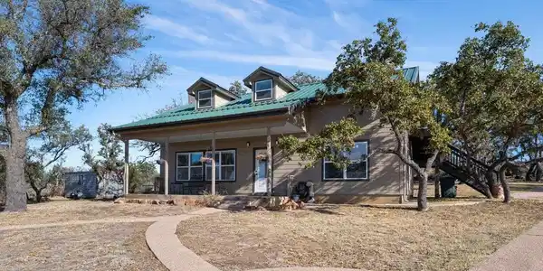 505 Bumpy Ridge DR