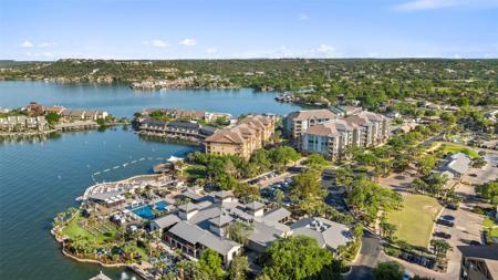 82 Island DR