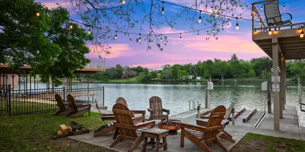 508 Riverside DR