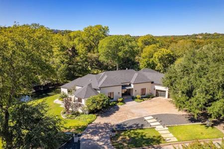 2304 Island Wood
