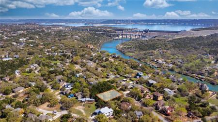2908 Chisholm TRL