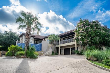 5120 Mansfield View CT