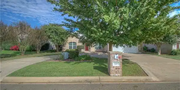 328 Granite Row