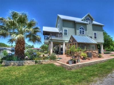 1605 Glencove DR