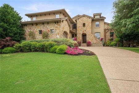 1800 Lakecliff Hills LN