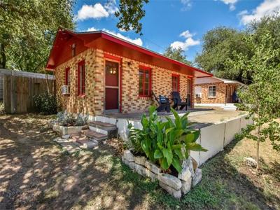 1010 Quinlan Park Rd #1 & 3