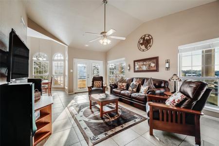 3404 American DR