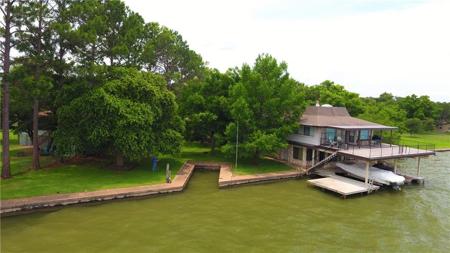 307 Blythe LN