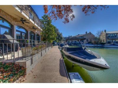 2457 WESTLAKE Dr