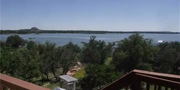 307 Bumpy Ridge Dr