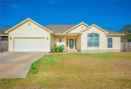 205 Bluebonnet DR