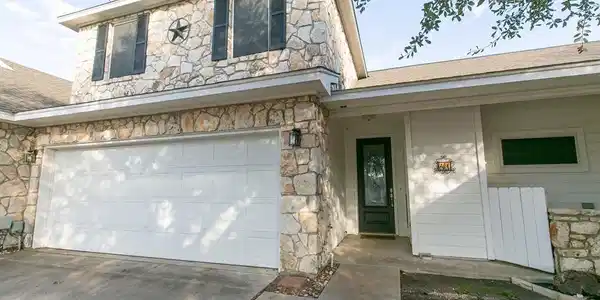 41 Augusta DR