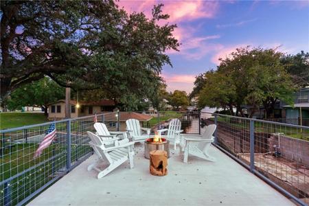 158 Winding WAY