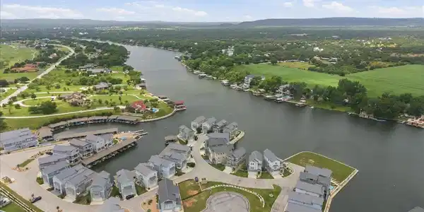 208 Marina BLF