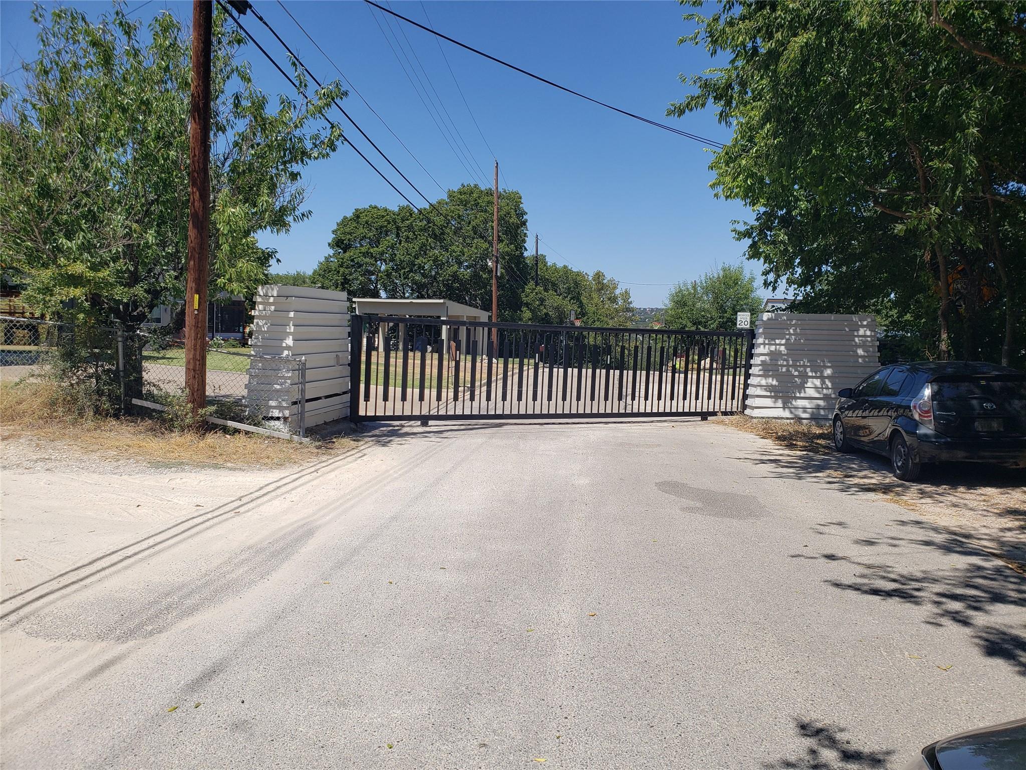 Image 1 Image 1
