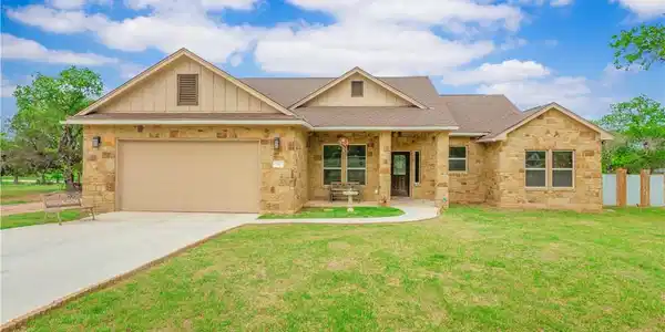 710 Panorama DR