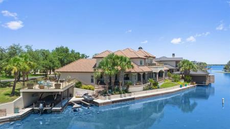 301 Matern CT