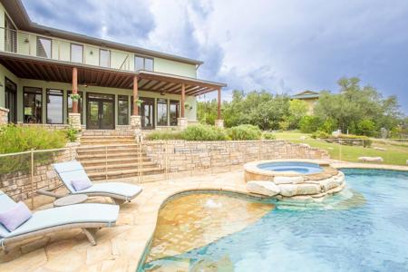 4004 Cloudy Ridge RD