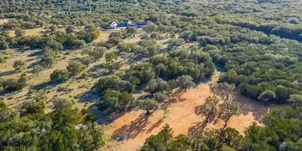 2800 Wolf Creek Ranch RD