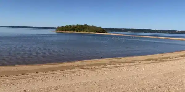 001 Peninsula DR