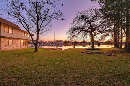 307 Blythe LN