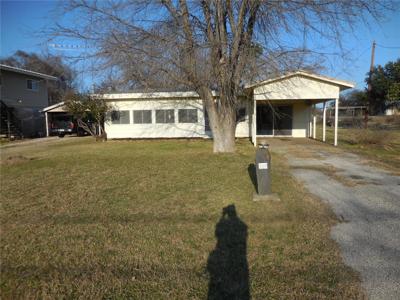 333 E Lakeshore DR