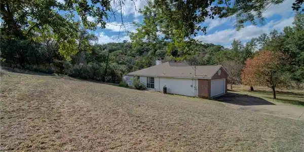 313 Taylor DR