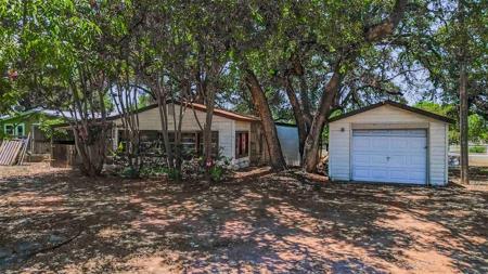 2865 Fredwoods DR