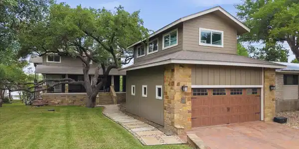 806 Misty Downs DR