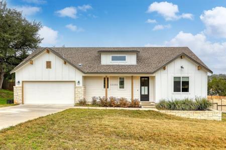 22206 Briarcliff DR