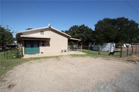 327 E Briarway DR