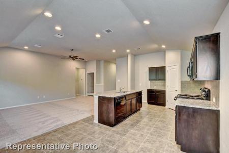 21611 Orlando CV