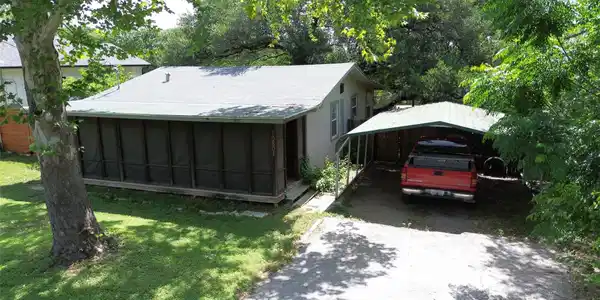 10801 W Lakeview DR