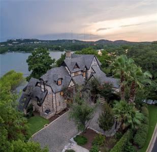 2600 SCENIC DR