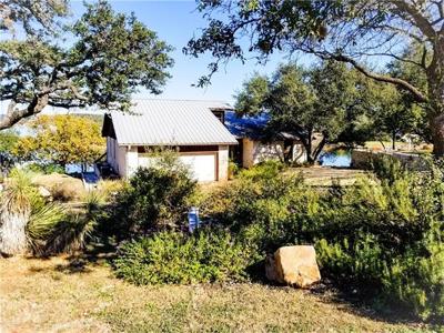 605 Lakeshore DR