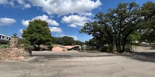 Image 4 Image 4