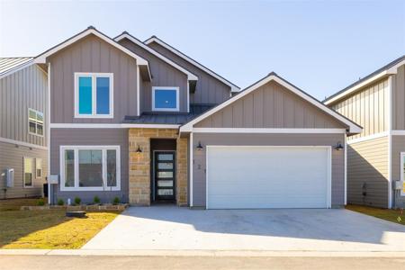 121 Village View DR