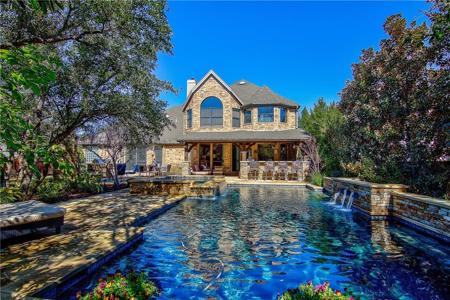 2213 Persimmon Ridge CT