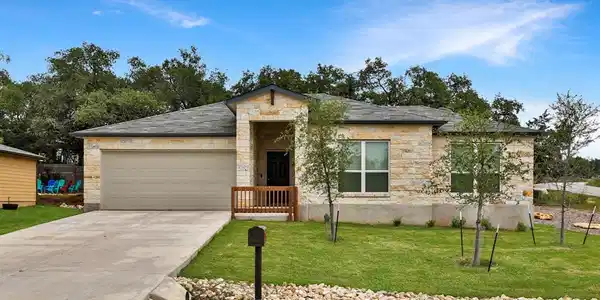 2101 Patriot DR