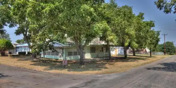 111 Persimmon